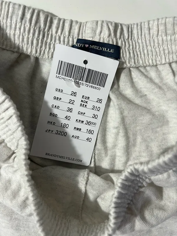 Brandy Melville KEY WEST Sweat Shorts - One Size - Image 2