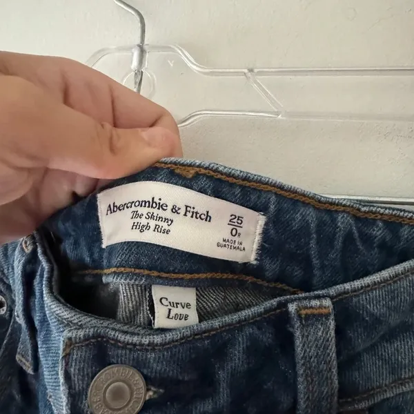 Abercrombie & Fitch‎ Curve Love The Skinny High Rise Distressed Dark Wash Jeans - Image 4