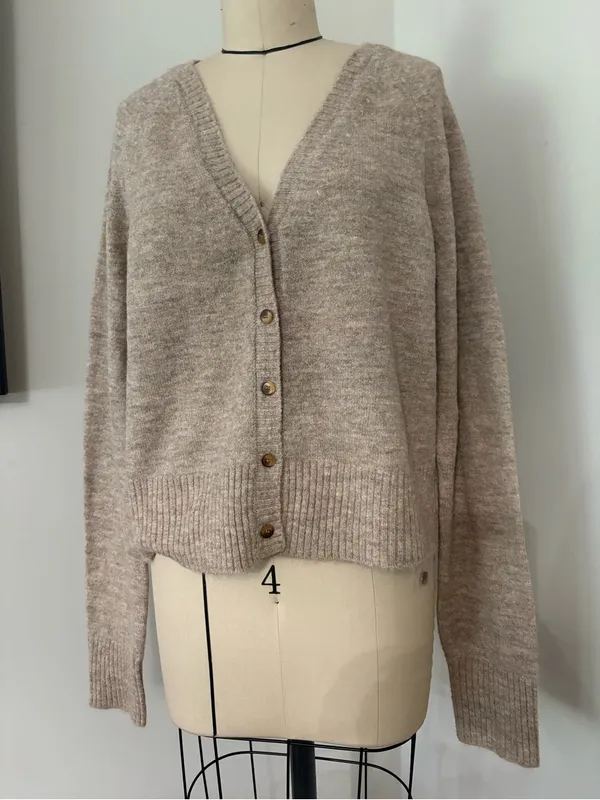 Free People School Girl Cardigan Feather Gray Size Large - Image 7