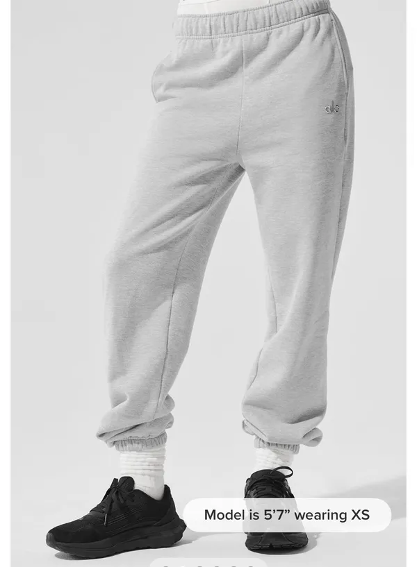 Accolade Straight Alo Yoga Leg Sweatpants - Image 4