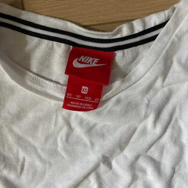 Nike Tank Workout Top - Image 2