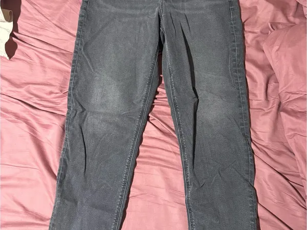 American Eagle straight leg jeans - Image 2