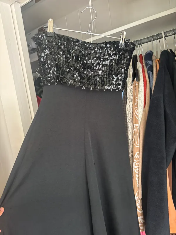 Long Black Dress - Image 15