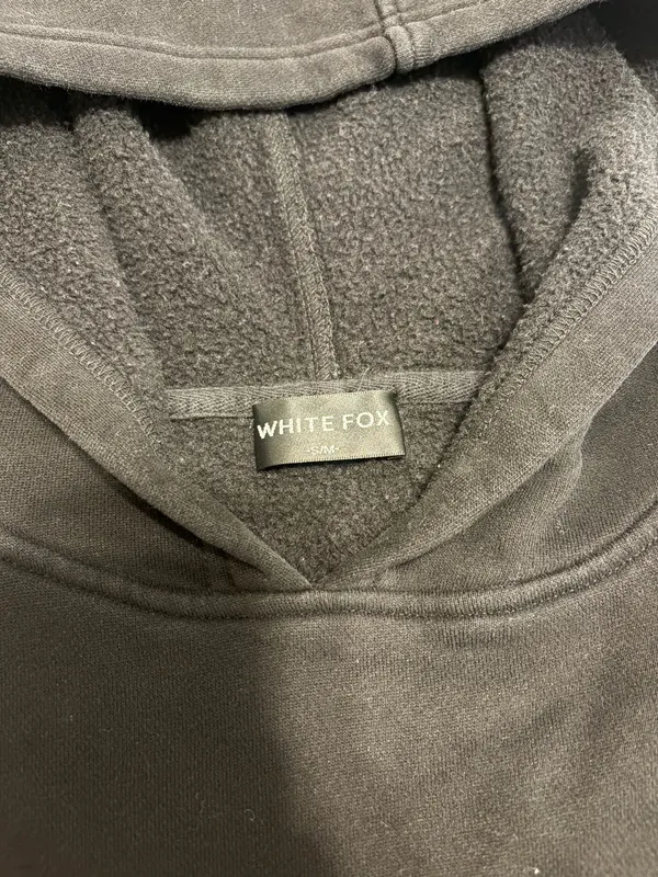 White Fox Onyx Offstage SweatSet - Image 4