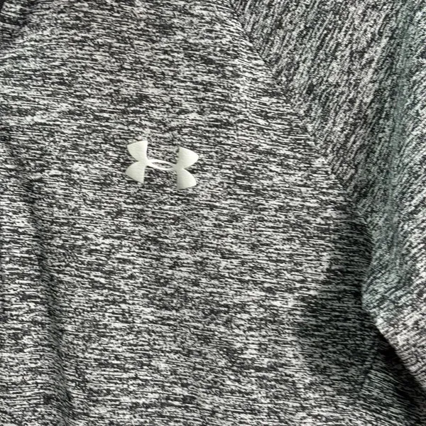 Under Armour Women’s Loose Medium Heatgear 1/4 Zip - Image 5