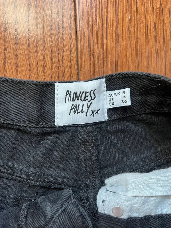 Black Shorts - Image 3