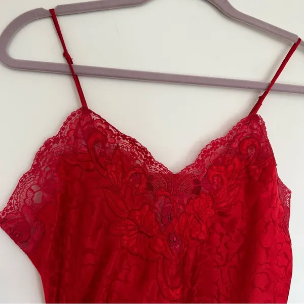 Erika Taylor Intimates Red Lace Trimmed Chemise Nightie Lingerie Size Small - Image 3