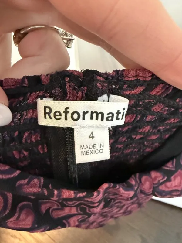Reformation Heart Print Crop Cami | Burgundy | Size 4 - Image 2