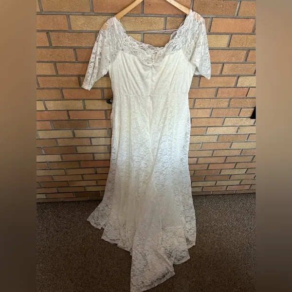 NWT TORRID Ivory Lace Off Shoulder Fit & Flare Wedding Dress Size 18 - Image 6
