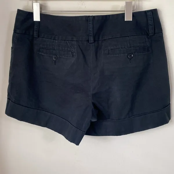 Express Shorts Black Cuffs Back Pockets Classic Trendy Summer size 12 - Image 4