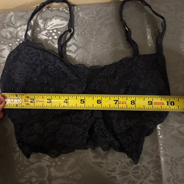 Gilly Hicks by Hollister Lace Bralette in Navy Blue - size xxs - Image 8