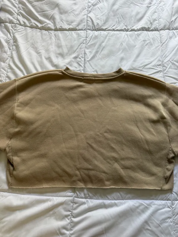 Tan Cropped Sweatshirt Size M - Image 3
