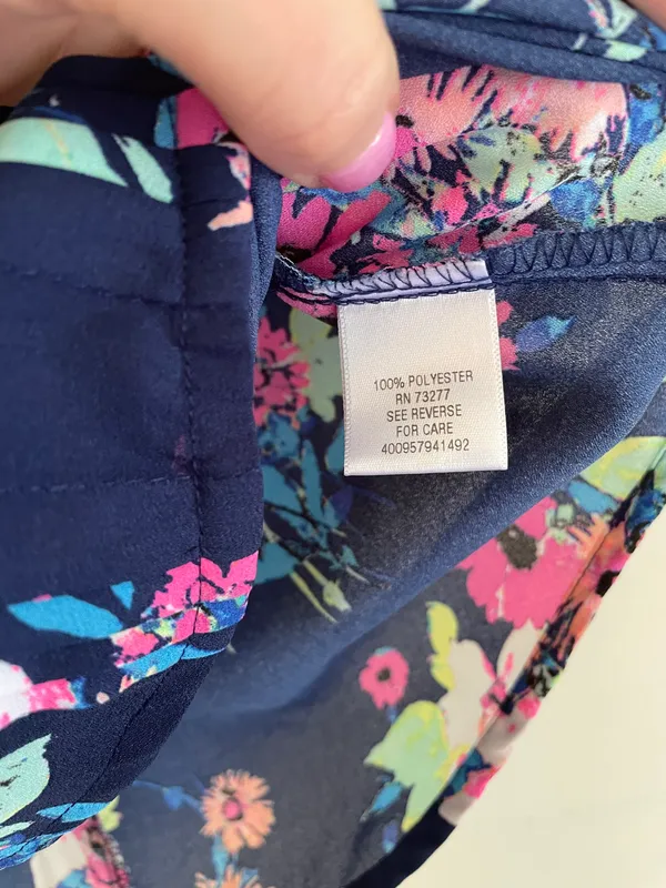 Candie’s Sleeveless Blouse - Image 6