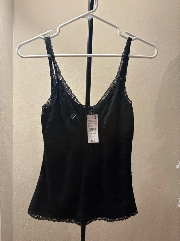 Black lace pacsun cami  - Image 3