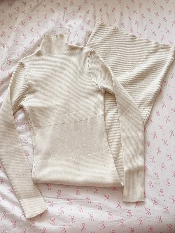 cream long sleeve turtleneck maxi dress size xs - Image 5