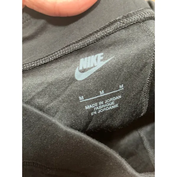 Nike Sportswear Essential Women Black High Rise Bike Shorts DV7797-010 Size M - Image 5