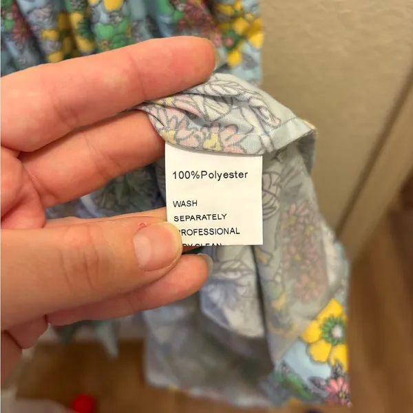 70/21 Floral Smocked Midi Dress Size Medium - Image 5