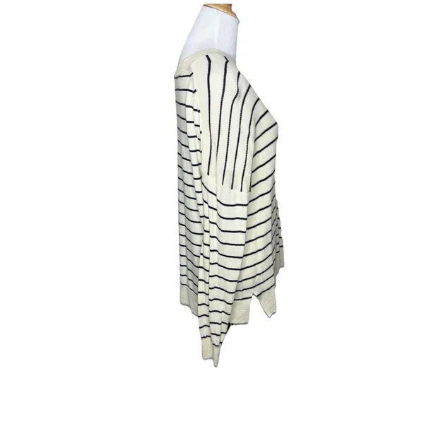 J Crew Cream Black Striped V Neck Sweater Size Medium Womens Wool Blend - Image 4