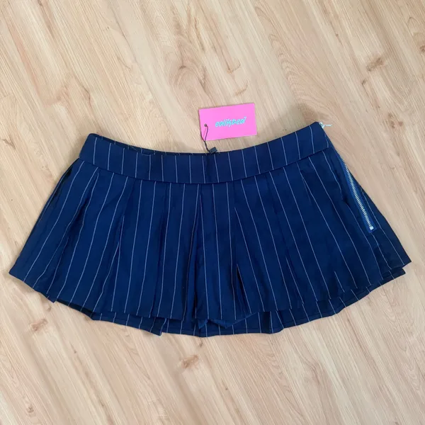 Edikted Mini Skirt - Image 4