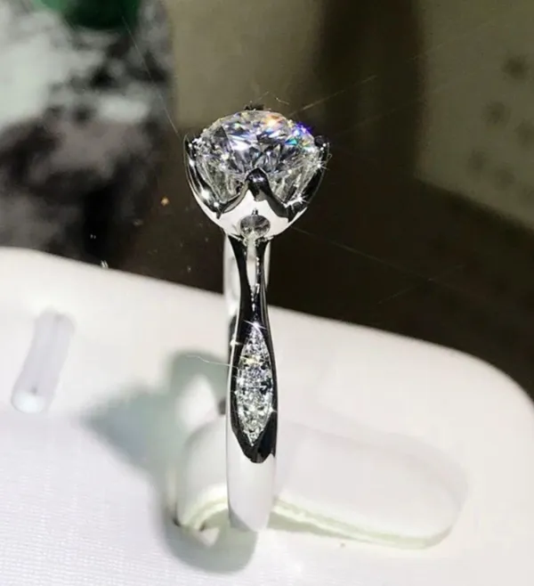 Adjustable 1.5 CT CZ Diamond Wedding Ring for Women - Image 3