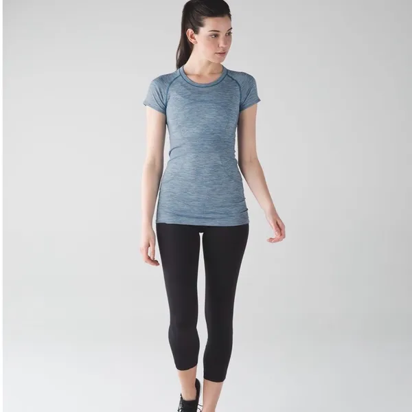 Lululemon Run: Swiftly Tech Short Sleeve Women’s 4 men’s health URB Branded - Image 5