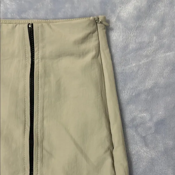 Zara Grey Mini Skirt Casual Resort Wear - Image 4