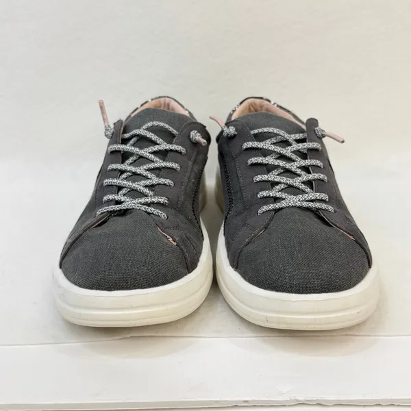 HeyDude Womens Karina Slip On Casual Canvas Sneakers Gray Black Snake Size 9 - Image 4
