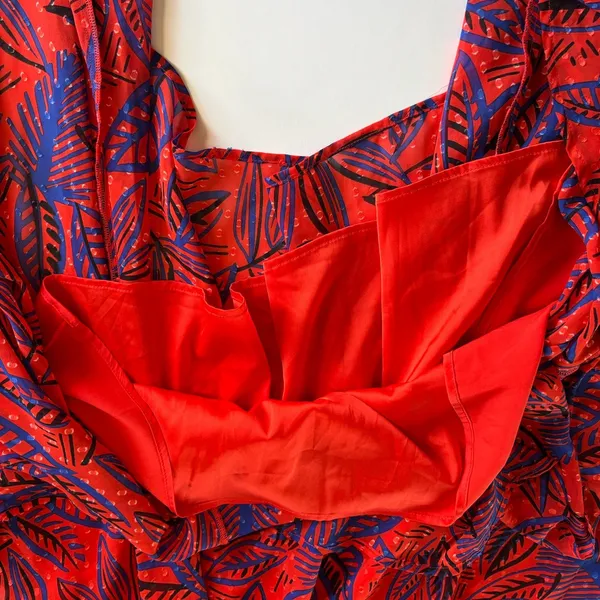 Alexis x Target Red Tropical Leaf Dress Women’s Medium NWT Asymmetrical Hem Boho - Image 8