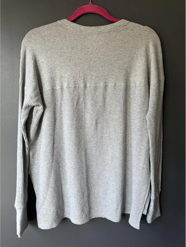OFFLINE by Aerie Gray Ribbed Henley Long Sleeve Top XS Petite - Image 3