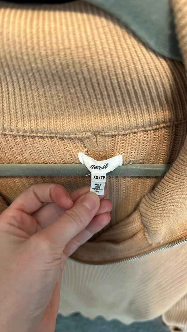 Aerie NWT  Quarter Zip Sweater - Image 5