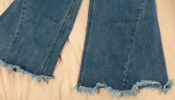M. Jeans by Maurice’s Flare Leg Jeans with Frayed Hems - Image 7