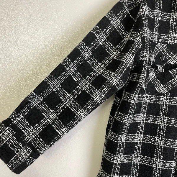 House of Harlow Shacket Womens Medium Black Button Up Tweed White Check Heavy - Image 6
