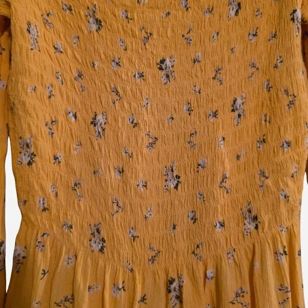 Hollister Deep Yellow Floral Long Sleeve Top Y2K Coquette Soft Girl‎ XS EUC - Image 3