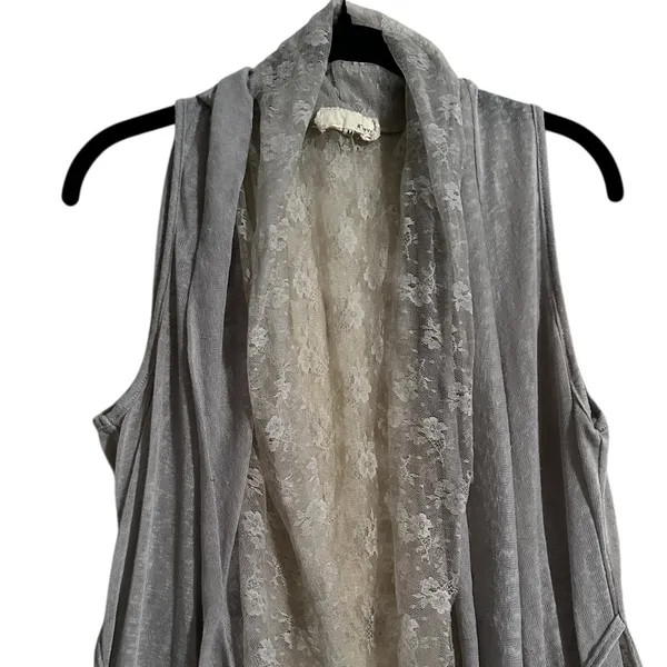 a’reve Gray Lace Ruffle Hem Layering Vest Tie Boho Festival Y2K Fairy Size S/M - Image 3