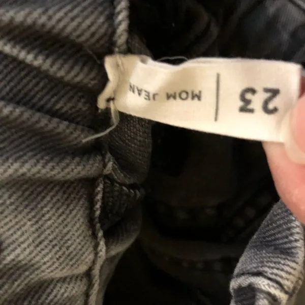 Pacsun Paperbag Straight Leg Mom‎ jeans dark black wash size 23 - Image 7