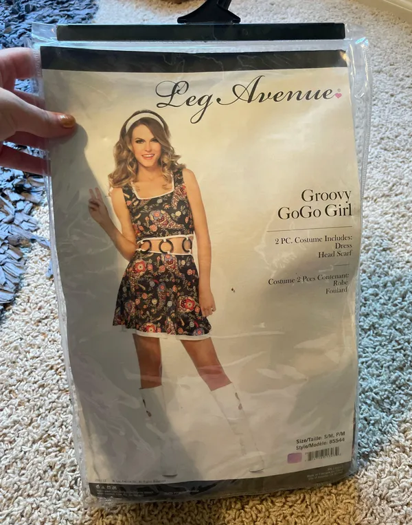 Amazon Groovy GoGo Girl Halloween Costume - Image 3