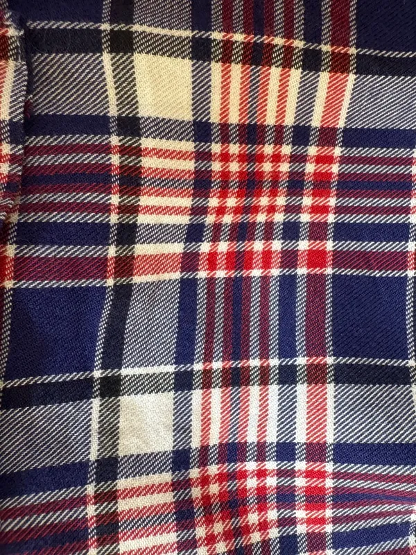Frank & Eileen "Barry" Fitted Cotton Red/Navy Plaid Button Down Shirt  Medium - Image 13