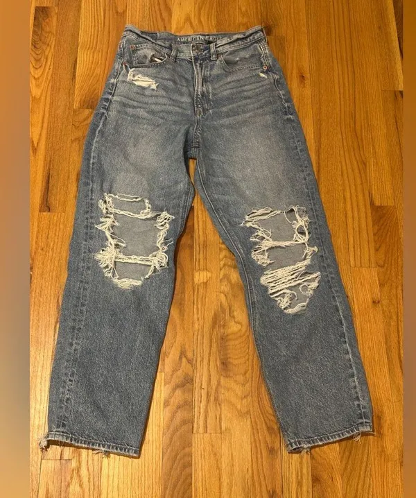 American Eagle High Waist Baggy Straight Jean - Image 2