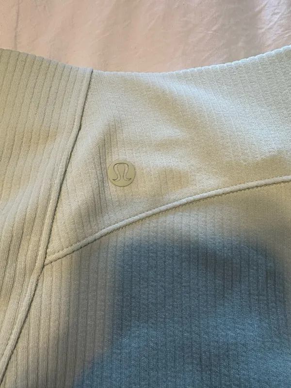 Lululemon Ribbed Softstreme High-Rise Shorts - Image 7