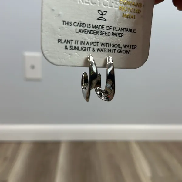 Free people silver tone twisted hoop earrings - Image 3