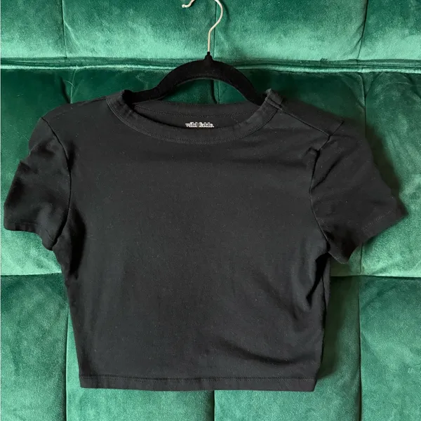 Wild Fable Classic Black Cropped Shirt - Image 2