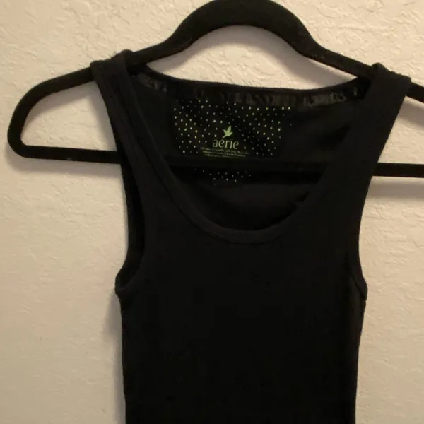 Black aerie tank top - Image 4