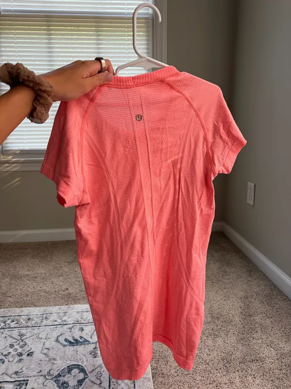 a Lululemon Swiftly tech shirt - Image 2
