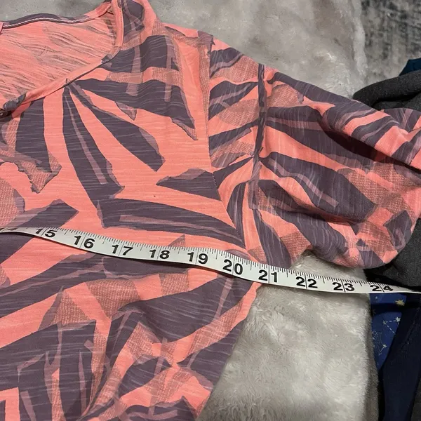 FRESH PRODUCE Women Blouse Top 3/4 Sleeve Big Leaves Tropical Vneck Medium - Image 7