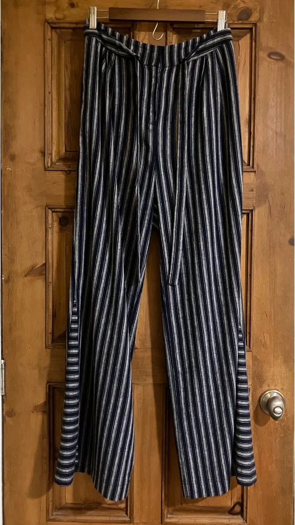 Laundry by Shelli Segal Navy & White Striped Wide Leg Pants - Image 2