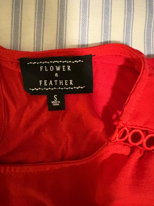Red dress shirt - Image 2