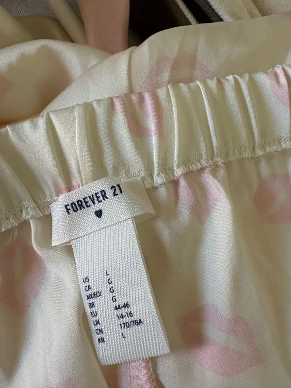 pajama pants  - Image 3