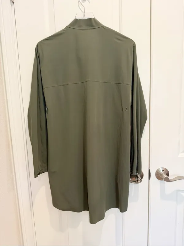 ADAY Something Borrowed Button Down Tunic Top in Olive Moss Green‎ size Large - Image 3