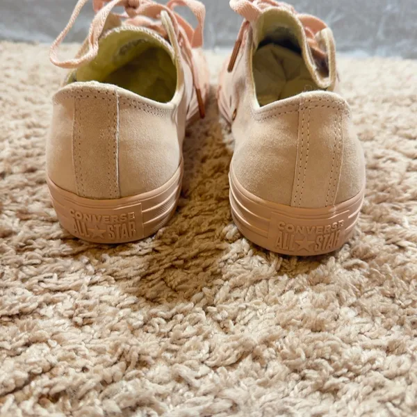 968 | NEW!! Converse CTAS OX Suede Rose Gold Eyelet Low Top‎ Bisque Women 9 - Image 5