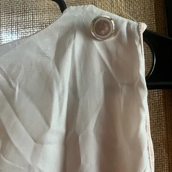 Stylish Cream Pleated Dress Size 6 - Image 5